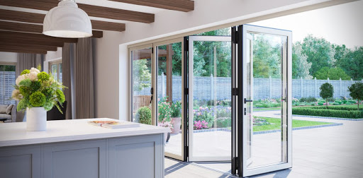 Doors Bifolds VS Sliding Doors: How to Choos